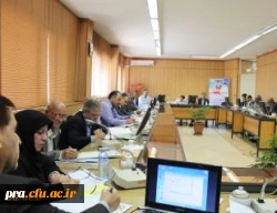 در جلسه ی کمیسیون منابع انسانی شورای عالی آموزش و پرورش، به میزبانی دانشگاه فرهنگیان بررسی شد: