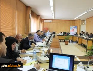 در جلسه ی کمیسیون منابع انسانی شورای عالی آموزش و پرورش، به میزبانی دانشگاه فرهنگیان بررسی شد: