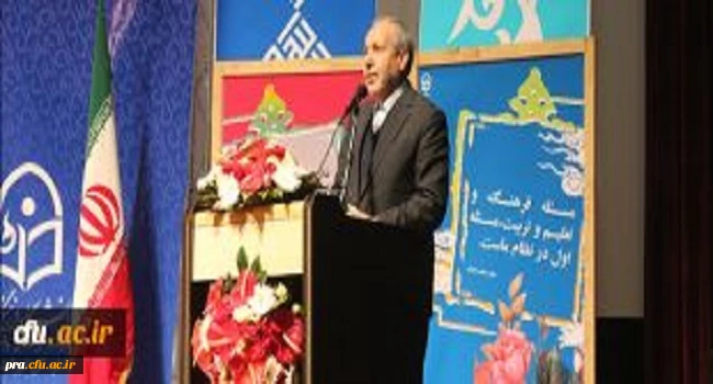 وزیر آموزش و پرورش در اختتامیه گردهمایی "رویش":