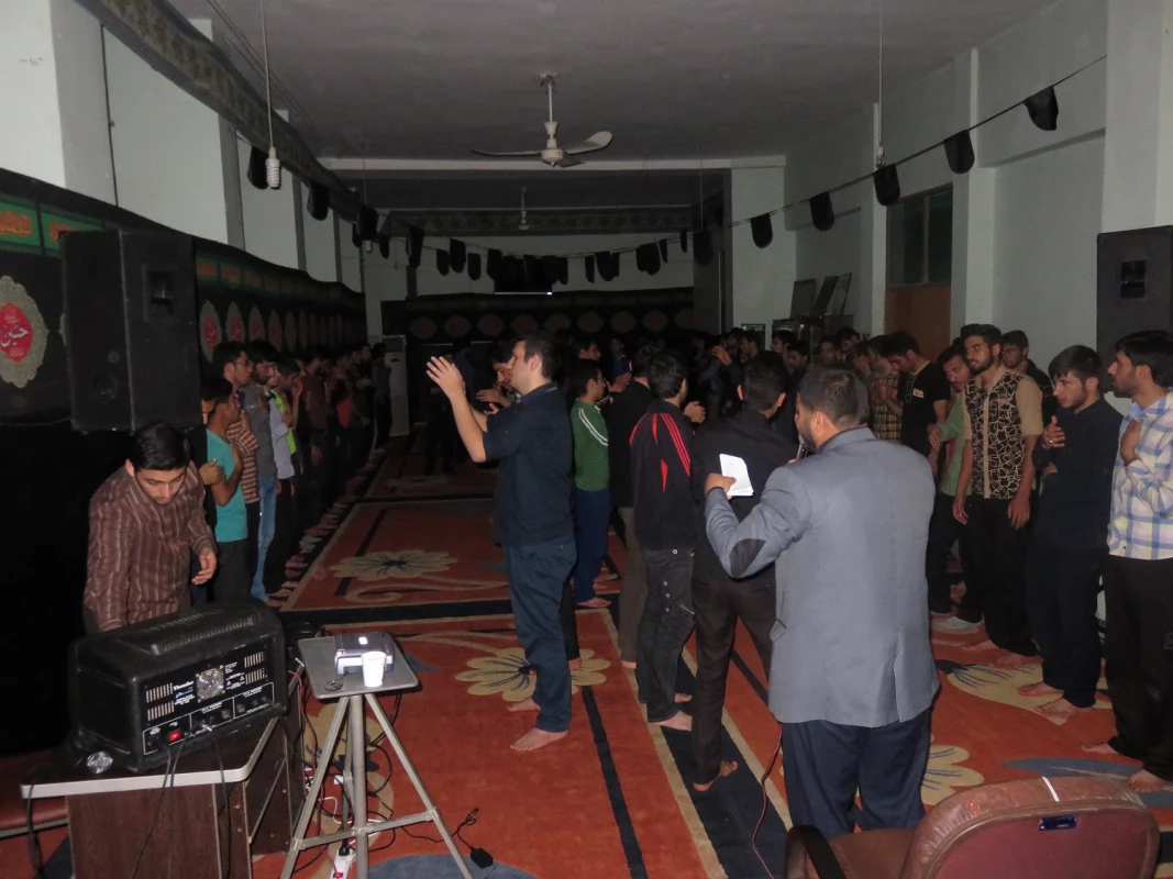 جلسه عزاداری شب دوم