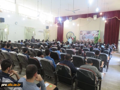 نشست صمیمی سرپرست پردیس رسول اکرم (ص) با دانشجو معلمان