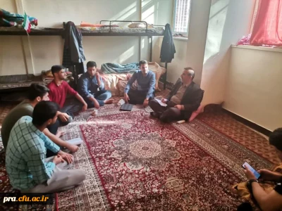بازدید ریاست محترم پردیس به همراه  مجموعه  شورای صنفی ، رفاهی از سراهای دانشجویی 