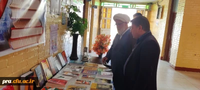 برپایی نمایشگاه کتاب به مناسبت هفته کتاب وکتابخوانی
