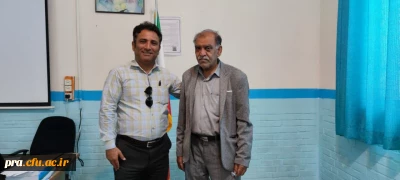 برگزاری کارگـاه ریاضیـات و کشـف روابـط بـا حـضـور اسـتـاد سید عبدالهادی آرامـی درمرکز دکتر حسابی