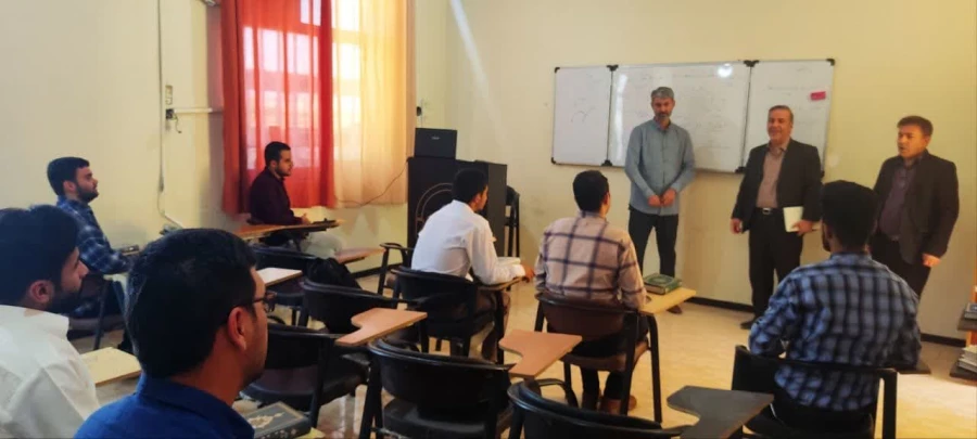 برگزاری دوره ی آموزشی قرآن کریم ویژه ی دانشجومعلمان برادر سراسر استان در پردیس حضرت رسول (ص) 2