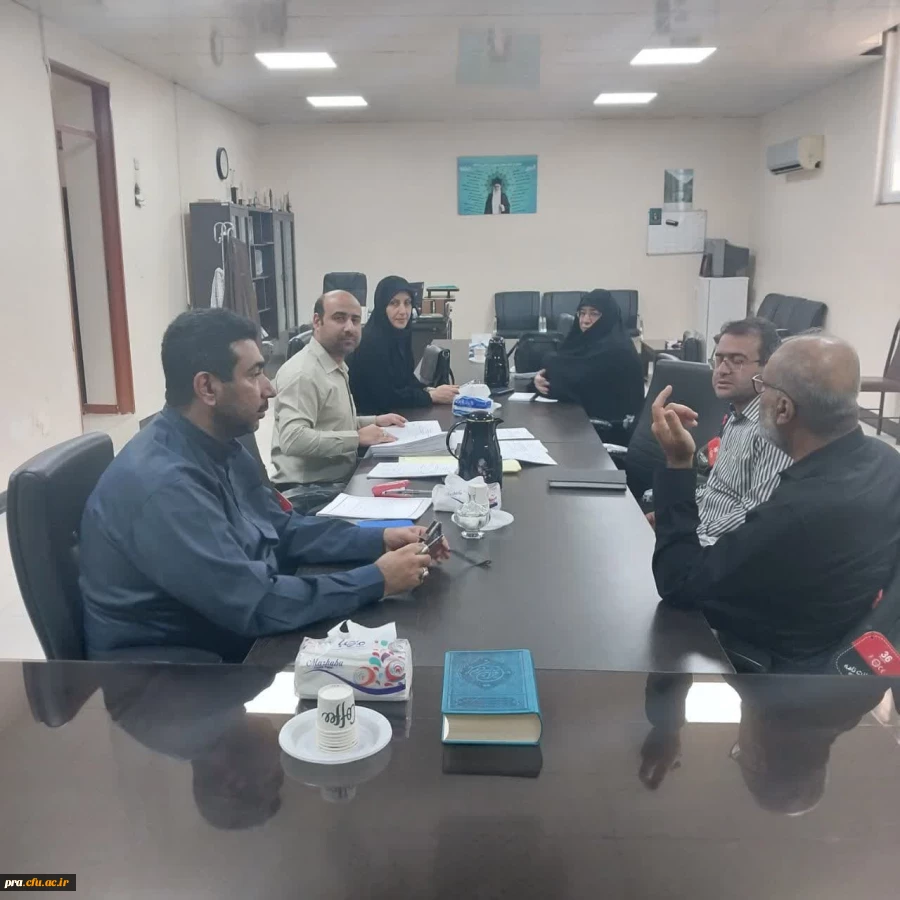 بررسی درخواست دانشجویان متقاضی میهمانی در سال تحصیلی 1403-1402 3