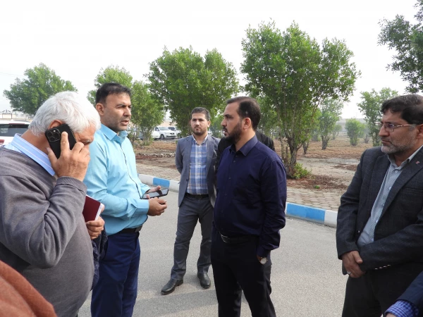 بازدید دکتر یوسفی نماینده ی مردم اهواز در مجلس شورای اسلامی و مهندس کرم نژاد مدیرکل آبفای استان خوزستان از پردیس حضرت رسول اکرم(ص) 2