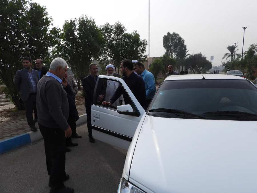 بازدید دکتر یوسفی نماینده ی مردم اهواز در مجلس شورای اسلامی و مهندس کرم نژاد مدیرکل آبفای استان خوزستان از پردیس حضرت رسول اکرم(ص) 2