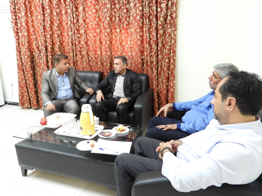 جلسه اداری معاونت پشتیبانی پردیس دکتر حاذق نژاد با واحد سرپرستی 4