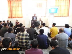 ارائه ابلاغ شیوه نامه انضباطی توسط معاونت هماهنگی و پشتیبانی پردیس دکتر حاذق نژاد به دانشجو معلمان مرکز دکتر حسابی 3