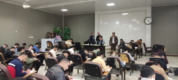 بازدید دکتر صالحی رئیس  دانشگاه فرهنگیان خوزستان  از روند برگزاری امتحانات پایان نیمسال اول پردیس حضرت رسول اکرم (ص) 2