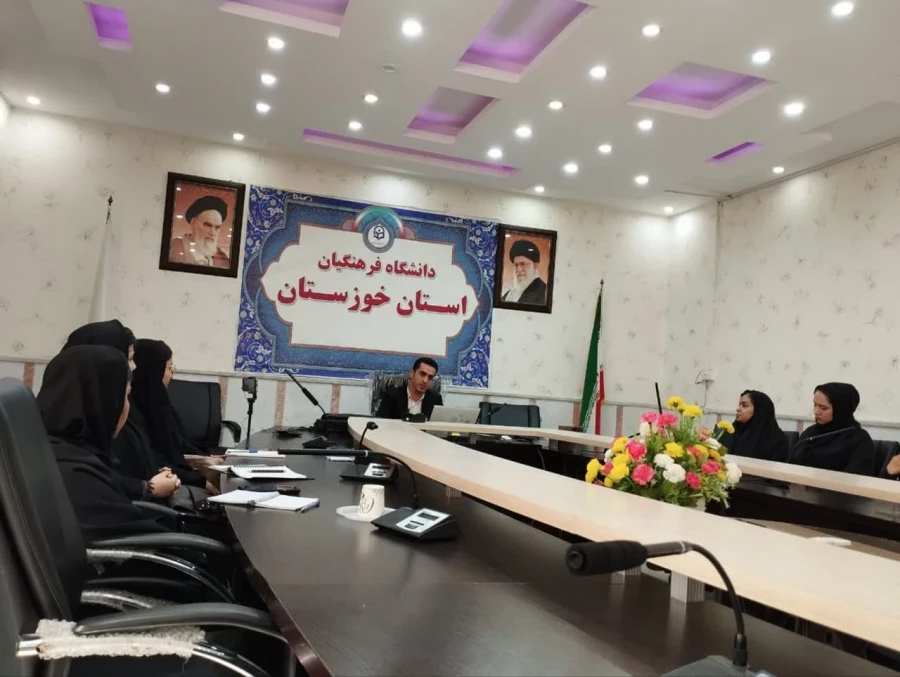 اولین جلسه کارگاه توجیهی رسانه های آموزشی 6