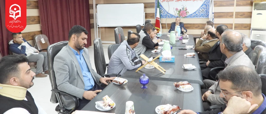 برگزاری جلسه شورای اداری 5