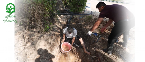 تعویض لوله آب شرب توسط همکاران زحمتکش پردیس حضرت رسول اکرم(ص) 2