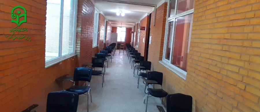 آماده سازی سالن و کلاس های ساختمان آموزشی جهت برگزاری امتحانات پایان ترم  نیمسال اول سال تحصیلی 1403 4