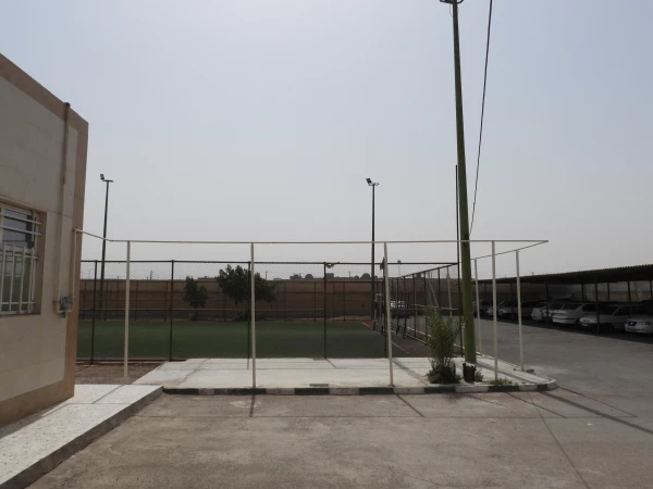 آغاز پروژه احداث رختکن رمین چمن مصنوعی و مجموعه ورزشی روباز پردیس حضرت رسول اکرم(ص) اهواز 3