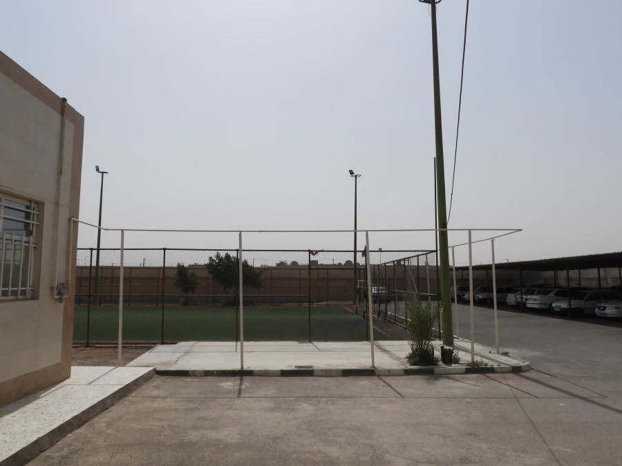 آغاز پروژه احداث رختکن رمین چمن مصنوعی و مجموعه ورزشی روباز پردیس حضرت رسول اکرم(ص) اهواز 3