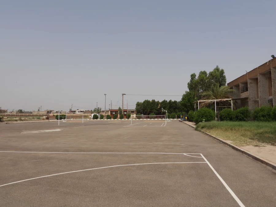 آغاز پروژه احداث رختکن رمین چمن مصنوعی و مجموعه ورزشی روباز پردیس حضرت رسول اکرم(ص) اهواز 4