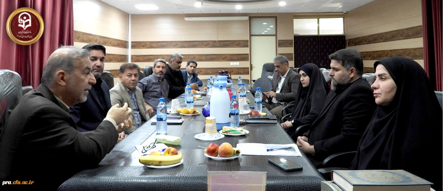 نشست هم اندیشی جهت رفع چالش های پردیس رسول اکر(ص) اهواز با حضور مدیرکل سیاسی- اجتماعی استانداری، فرماندار و شهردار شهر کارون برگزار گردید 2